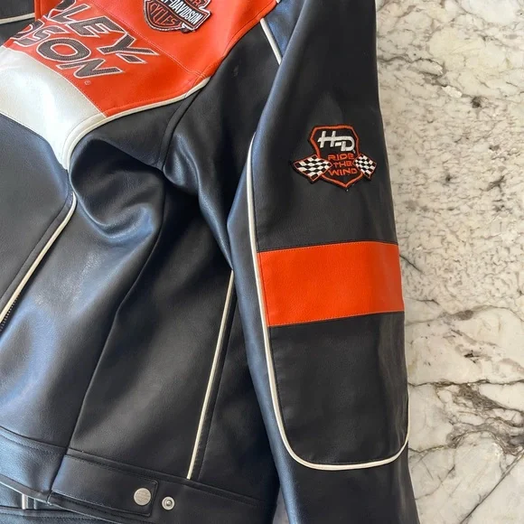 Harley Davidson Jacket - Picture 3 of 5